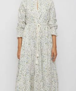 Daydress Alma Dress In Lavender Wild Flowers WHAT'S HOT