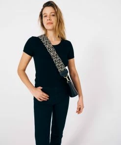 Salt The Zoe WHAT'S HOT 16 Salt The Zoe WHAT'S HOT