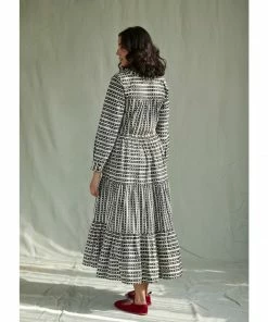 Daydress WHAT'S HOT Dakota Dress In Dot-Dot-Dash
