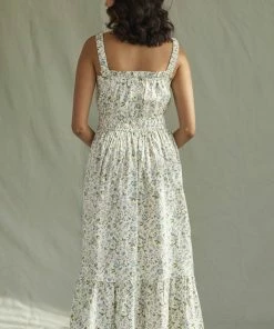 Daydress Florence Dress In Lavender Wild Flowers WHAT'S HOT