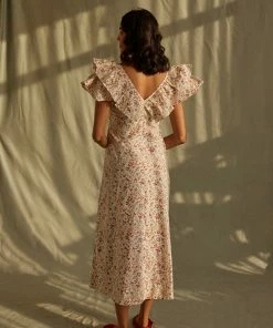 Daydress Lindos Dress In Berry Wild Flowers WHAT'S HOT