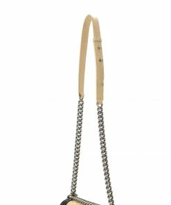 Salt WHAT'S HOT Chanel Old Medium Boy Bag 18 Salt WHAT'S HOT Chanel Old Medium Boy Bag