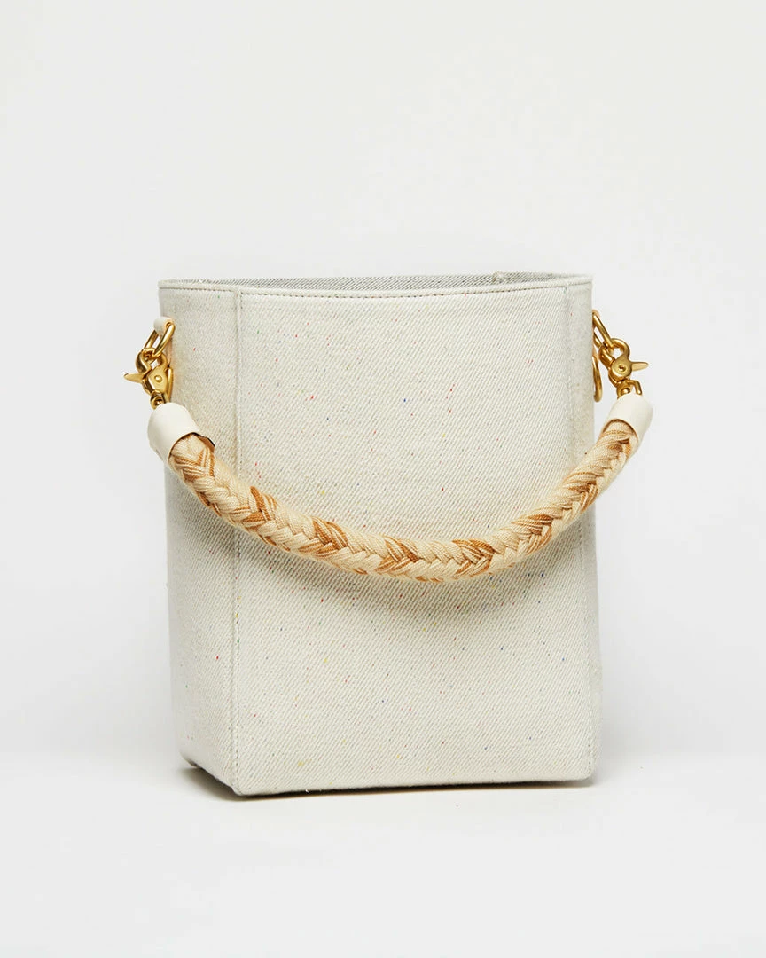 Salt WHAT'S HOT The Lanyard Sand 7 Salt WHAT'S HOT The Lanyard Sand