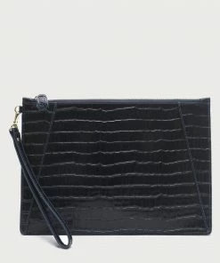 Neely & Chloe WHAT'S HOT No. 9 The Flat Clutch