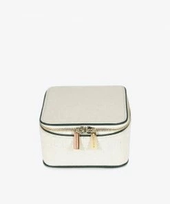 Neely & Chloe WHAT'S HOT No. 57 The Mini Jewelry Case Pebble
