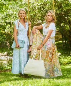 Neely & Chloe WHAT'S HOT No. 60 Double Zip Shoulder Goat Embossed 13 Neely & Chloe WHAT'S HOT No. 60 Double Zip Shoulder Goat Embossed