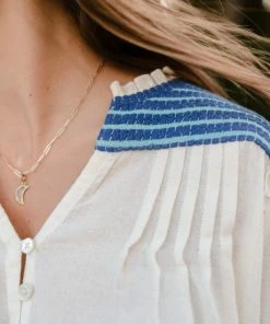 The Coast Brand WHAT'S HOT Cherry Top