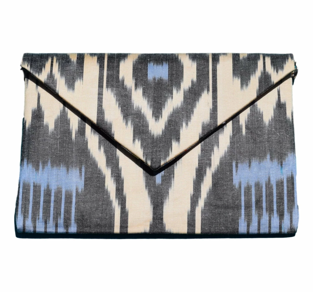 Larkin Lane WHAT'S HOT Kenan Envelope Clutch 3 Larkin Lane WHAT'S HOT Kenan Envelope Clutch