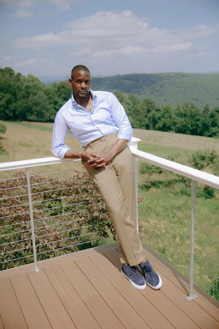 Del Toro Men's Navy Suede Chukka Sneaker WHAT'S HOT 7 Del Toro Men's Navy Suede Chukka Sneaker WHAT'S HOT