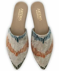 Artemis Design Co. Astrid Velvet Babouche