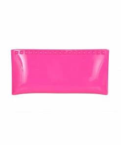 Carmen Sol WHAT'S HOT Julian Pochette