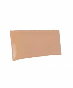 Carmen Sol WHAT'S HOT Julian Pochette