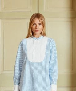 Seraphina WHAT'S HOT THE BIB SHIRT | Blue & White Stripe Seersucker