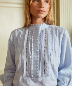 Seraphina THE LADDER LACE BLOUSE | Sea Blue Chambray