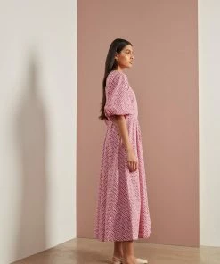 Seraphina THE SUNRAY DRESS | WHAT'S HOT 8 Seraphina THE SUNRAY DRESS | WHAT'S HOT