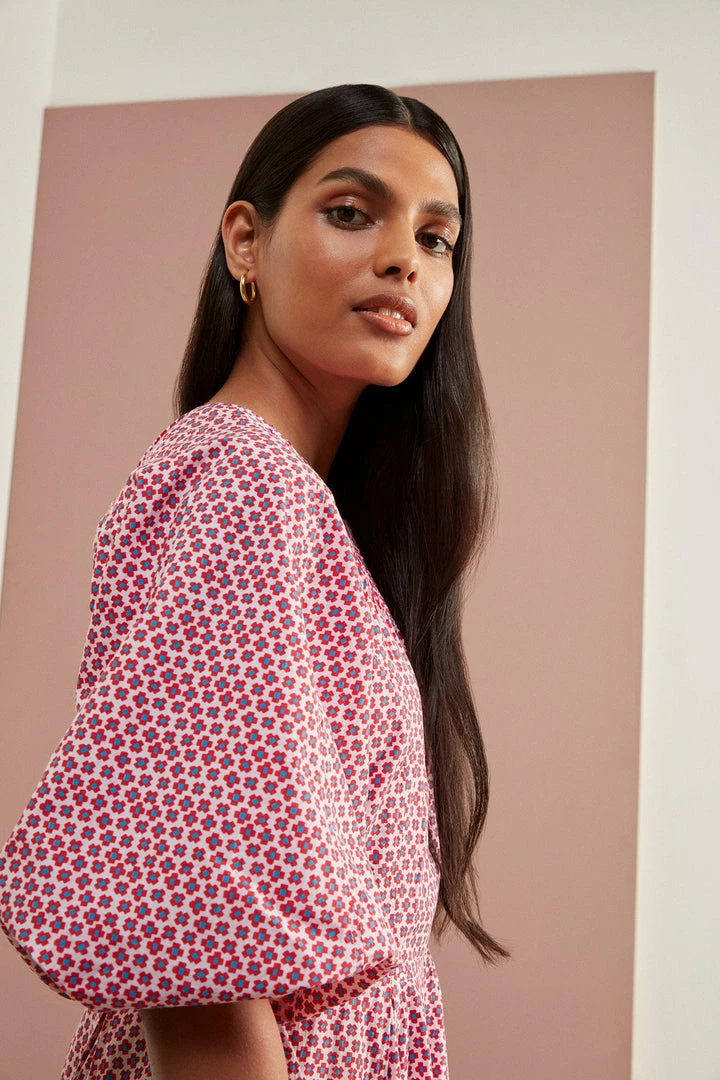 Seraphina THE SUNRAY DRESS | WHAT'S HOT 6 Seraphina THE SUNRAY DRESS | WHAT'S HOT