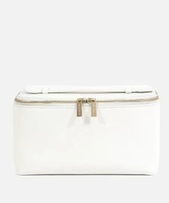 Neely & Chloe WHAT'S HOT No. 41 The Large Vanity Case