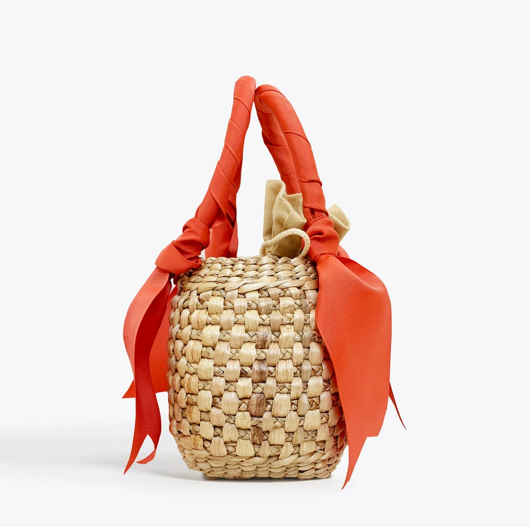 MME.Mink LA BOMBE 4 MME.Mink LA BOMBE