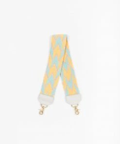 Salt WHAT'S HOT The Mollie