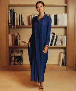 Daphne Wilde Bee In Navy