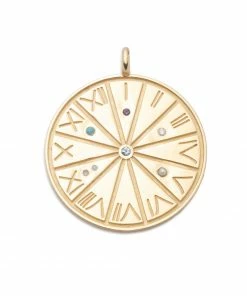Heritage Jewelry Fine Jewelry 18k Yellow Gold Roman Pendant