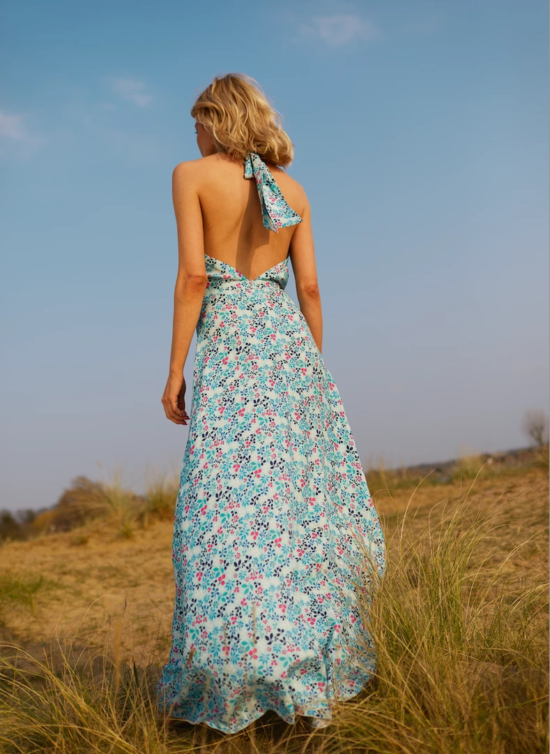 Valle & Vik The Goddess | Berry Cherry Turquoise WHAT'S HOT 6 Valle & Vik The Goddess | Berry Cherry Turquoise WHAT'S HOT