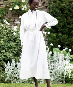 Seraphina CLOTHING THE LADDER LACE DRESS | Ecru Chambray