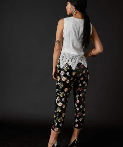 SKYLENCE Derling Embroidered Trousers WHAT'S HOT