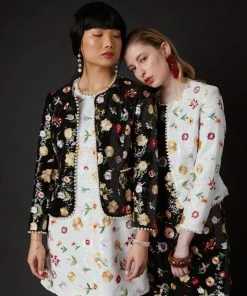 SKYLENCE WHAT'S HOT Derling Embroidered Jacket