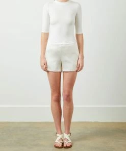 Soft Animal WHAT'S HOT Stretch Crop Top