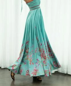 Sruti Dalmia Spider Lily Halter Dress WHAT'S HOT 18 Sruti Dalmia Spider Lily Halter Dress WHAT'S HOT