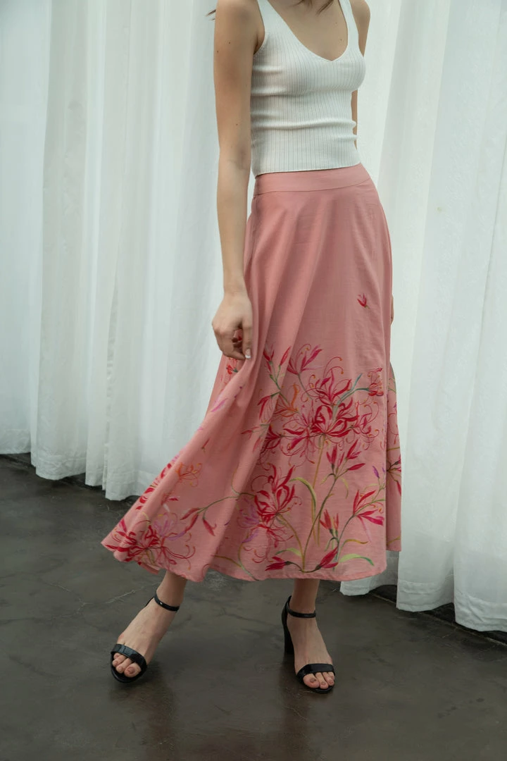 Sruti Dalmia Spider Lily Skirt WHAT'S HOT 9 Sruti Dalmia Spider Lily Skirt WHAT'S HOT