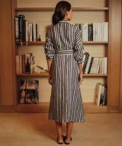 Daphne Wilde Stella In Black And White Striped Linen 8 Daphne Wilde Stella In Black And White Striped Linen