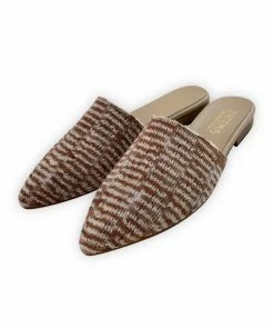 Artemis Design Co. Linden Velvet Babouche