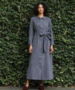 Daphne Wilde CLOTHING Bee In Charcoal