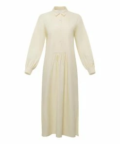 Daphne Wilde CLOTHING The Lulu In Cream Poplin 7 Daphne Wilde CLOTHING The Lulu In Cream Poplin