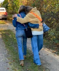 Salt WHAT'S HOT The Rope Emily