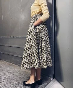 Nina Blanc THE KELLY SKIRT CLOTHING 9 Nina Blanc THE KELLY SKIRT CLOTHING