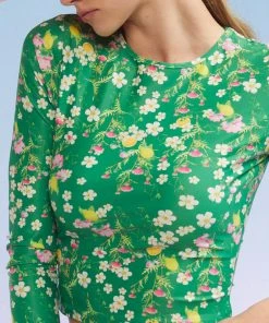 Cynthia Rowley Sunkissed Rashguard WHAT'S HOT 11 Cynthia Rowley Sunkissed Rashguard WHAT'S HOT