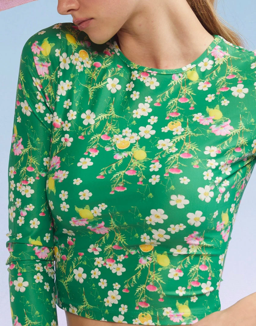 Cynthia Rowley Sunkissed Rashguard WHAT'S HOT 7 Cynthia Rowley Sunkissed Rashguard WHAT'S HOT