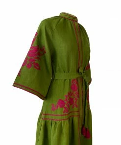 De Castro Cheanberry Swan Dress