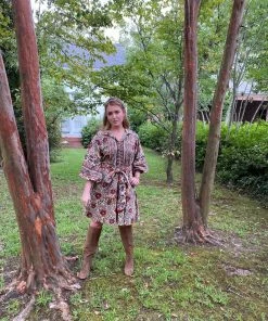 Sue Sartor Flounce™️ Shorty | Brick / Wheat