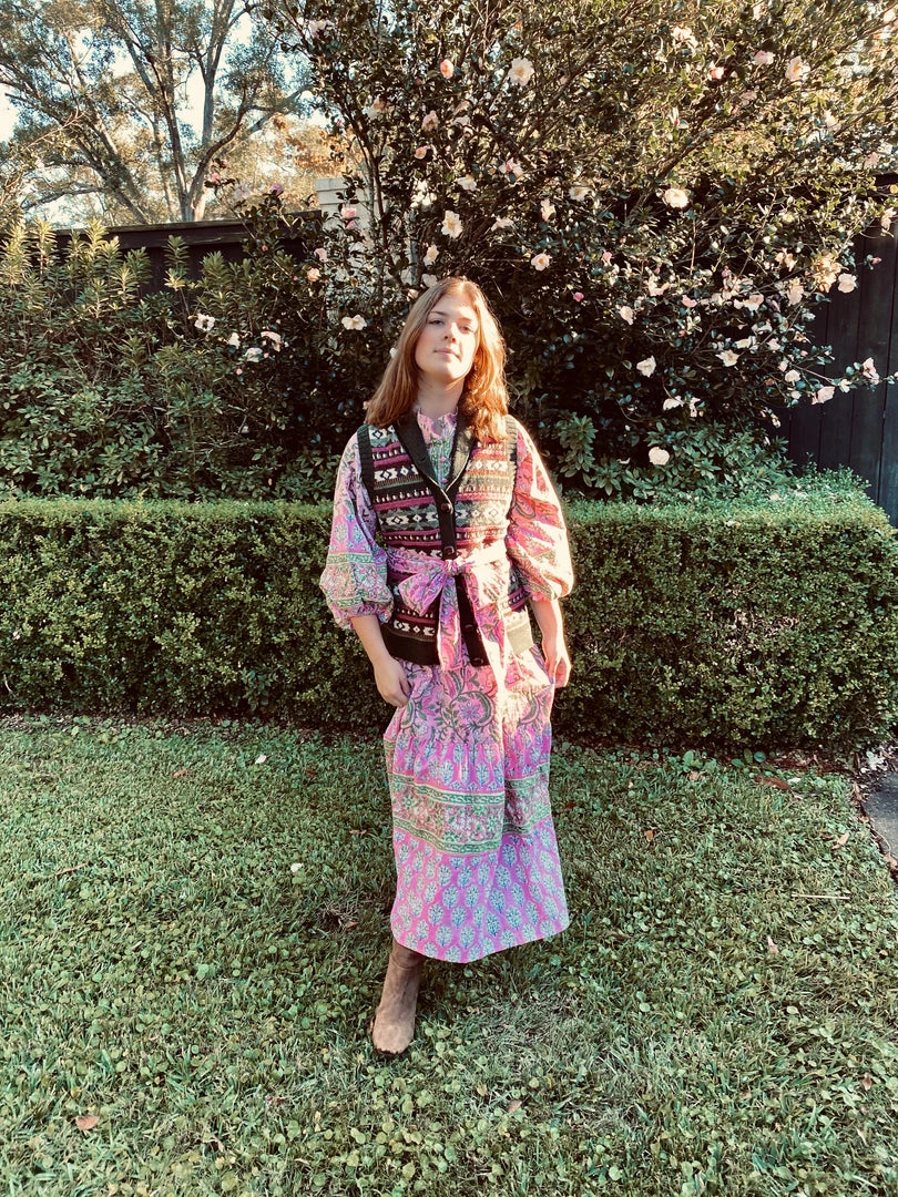 Sue Sartor Flounce™️ | Pink / Green Patio 12 Sue Sartor Flounce™️ | Pink / Green Patio