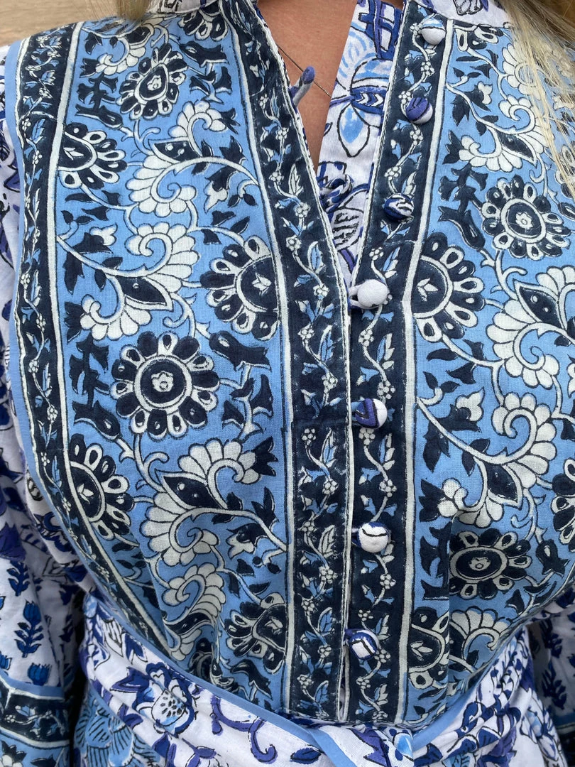 Sue Sartor Flounce™️ Shorty | Chinoiserie Blues 7 Sue Sartor Flounce™️ Shorty | Chinoiserie Blues