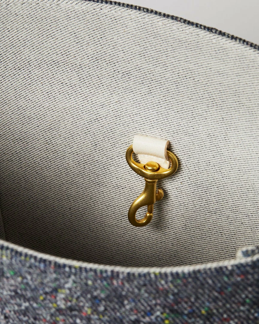 Salt WHAT'S HOT The Blue Denim Paloma Bucket Tote 8 Salt WHAT'S HOT The Blue Denim Paloma Bucket Tote