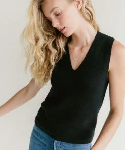 Kilte Collection The Hannah Tank WHAT'S HOT