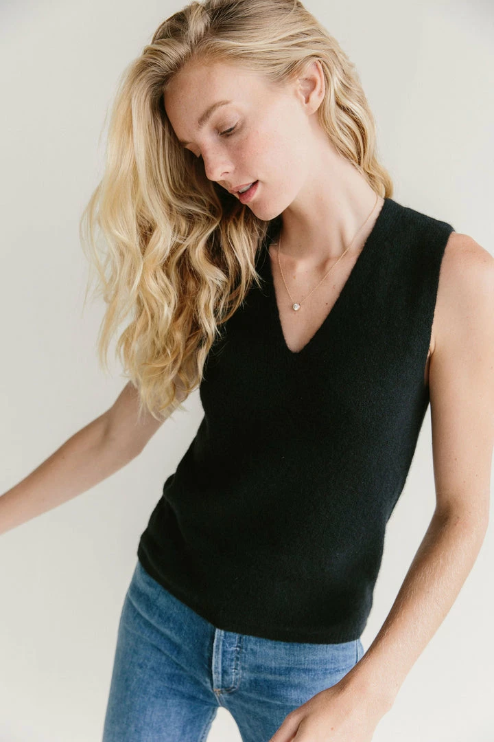 Kilte Collection The Hannah Tank WHAT'S HOT 3 Kilte Collection The Hannah Tank WHAT'S HOT