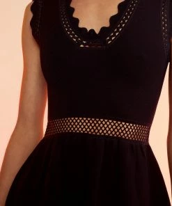 Cynthia Rowley WHAT'S HOT Little Black Knit Dress