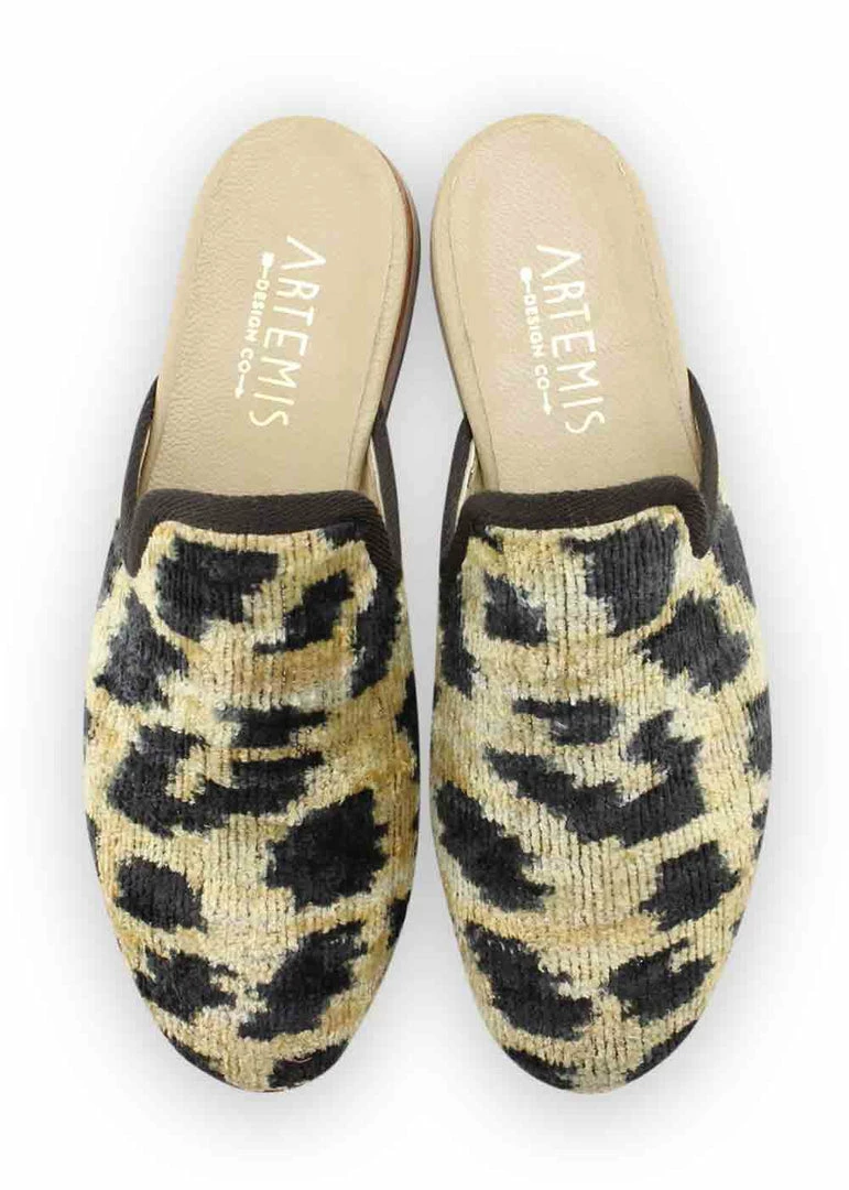 Artemis Design Co. ACCESSORIES Alexandra Velvet Slippers 3 Artemis Design Co. ACCESSORIES Alexandra Velvet Slippers