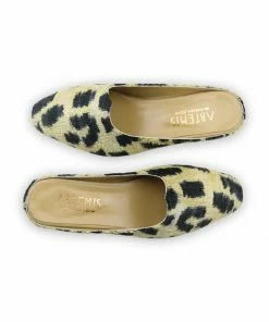 Artemis Design Co. ACCESSORIES Clementine Velvet Moss Mules 9 Artemis Design Co. ACCESSORIES Clementine Velvet Moss Mules